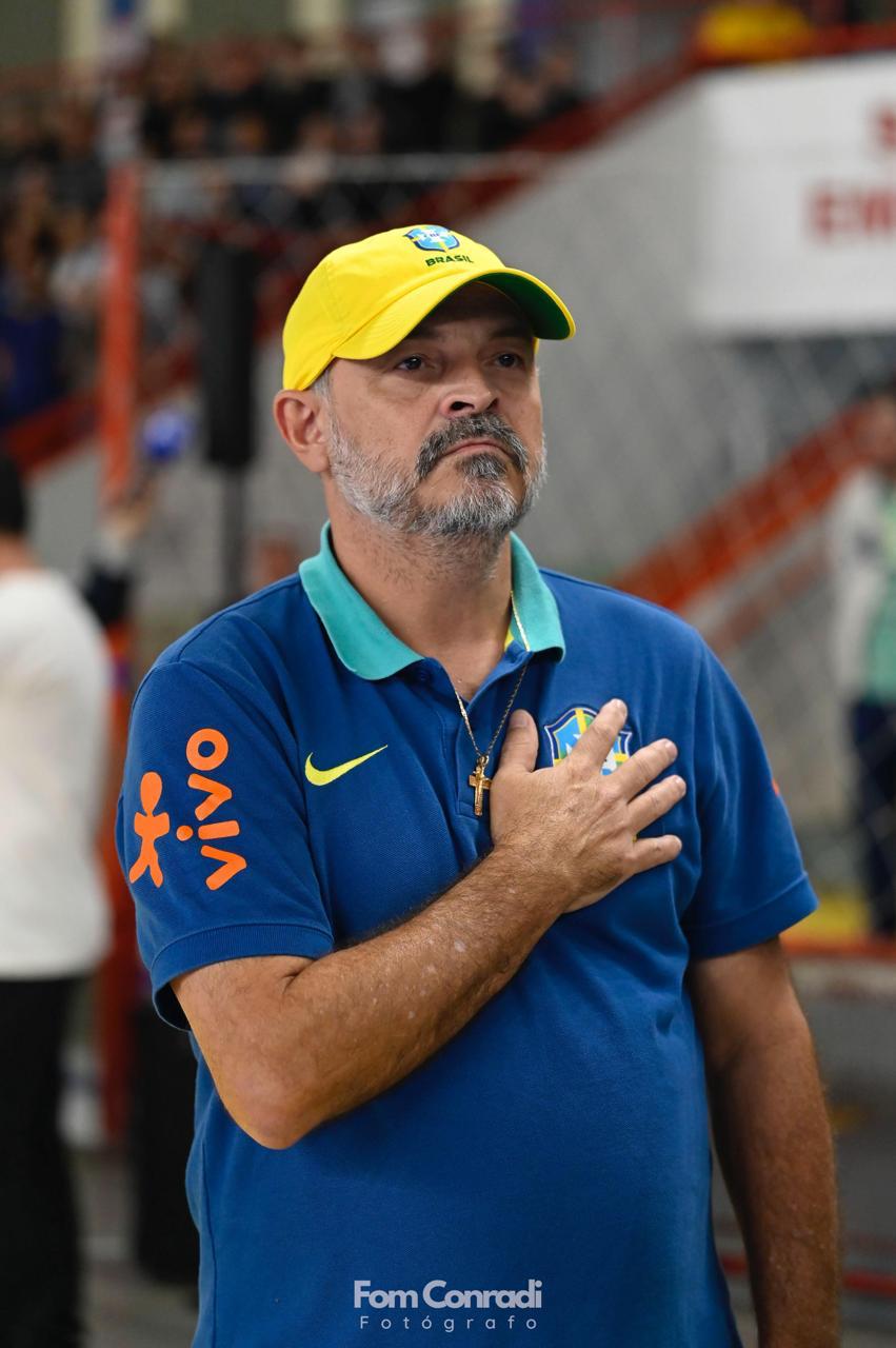 Prof. Dr. Wilson N&oacute;brega Sab&oacute;ia